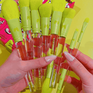 BRUSHES & TOOLS